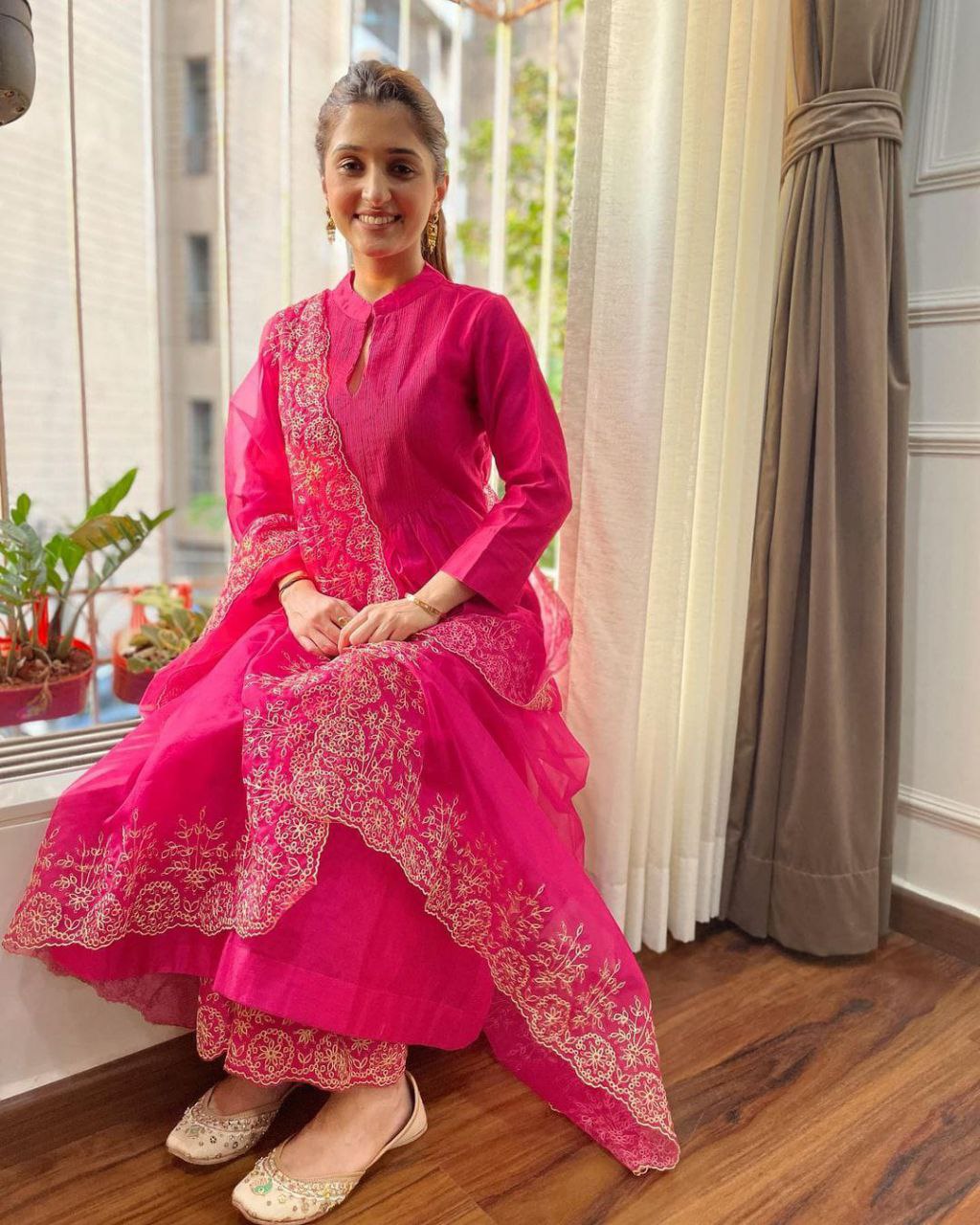 VERY ATTRACTIVE PINK PURE COTTON EMBROIDERY SUIT SET
