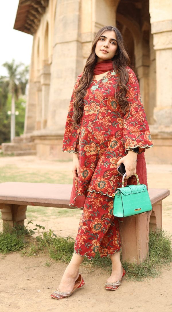 SOMIYA Women’s Pure Cotton Printed Suit Set with Dupatta