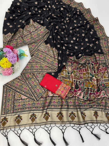 Royal Grandeur with the Onyx Mosaic Pashmina Silk Saree