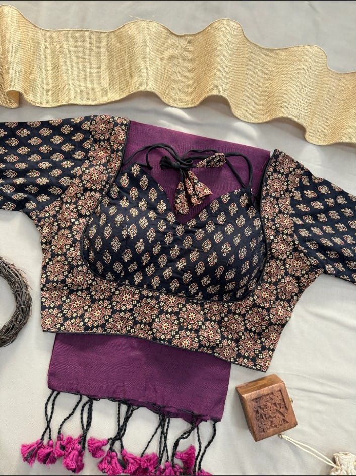 Wine Handloom Cotton Saree With Black Ajrakh Print Stitched Blouse