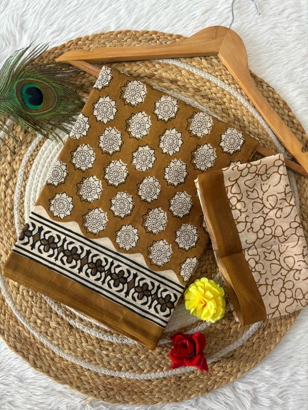 Angelica - Beauty Pure Heavy Mul Cotton Saree with Bagru Handblock Print