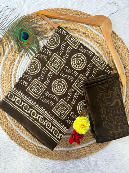 Dharma - Pure Heavy Mul Cotton Saree with Bagru Handblock Print