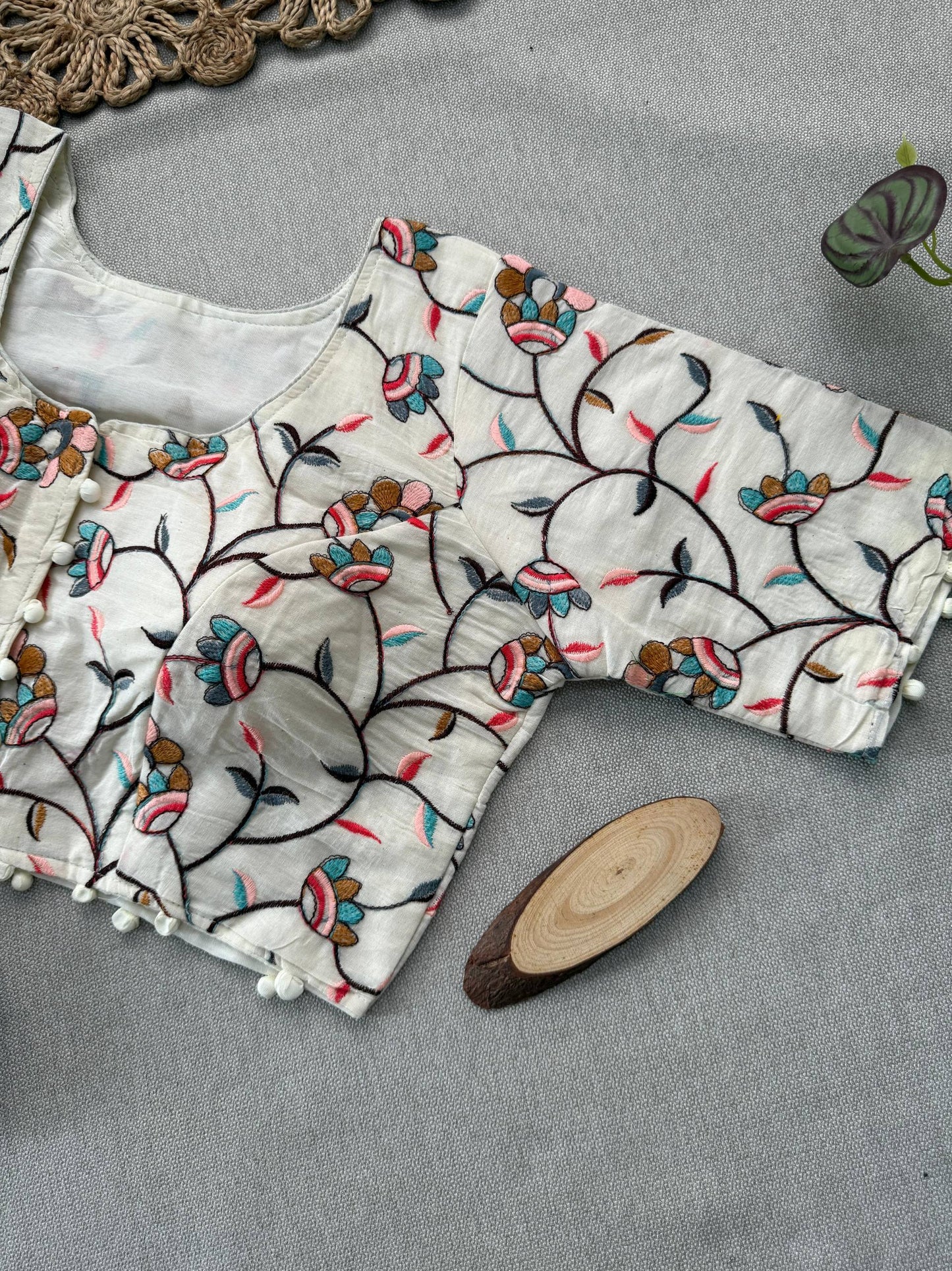 Wine Handloom Cotton Saree With Embroidery Stitched Blouse