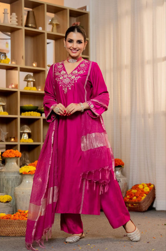 ATTRACTIVE BANARASI SATORI SILK SUIT SET