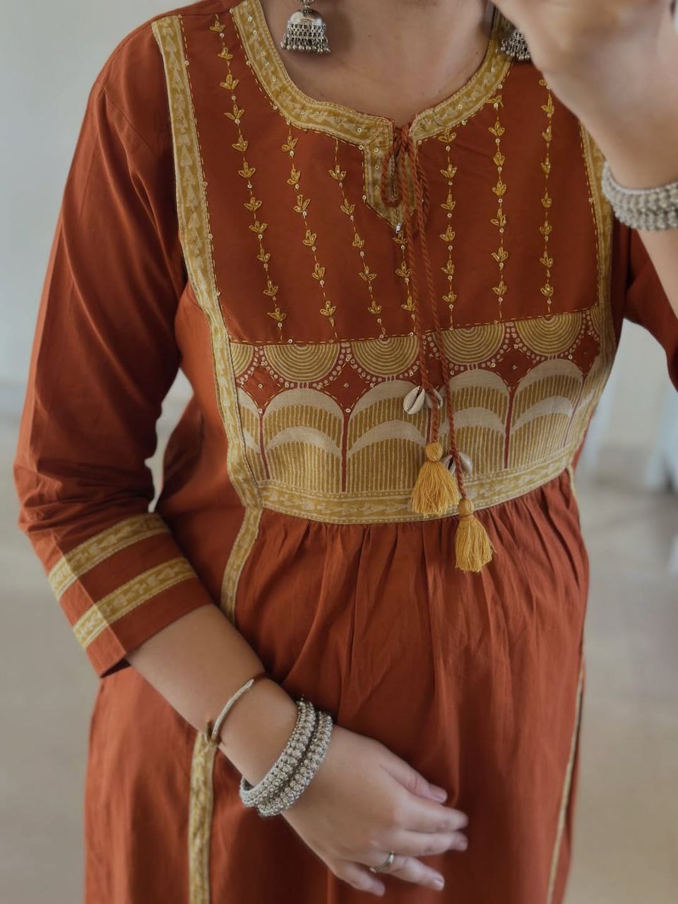 VARY AESTHETIC PURE MUL COTTON EMBROIDERY SUIT SET