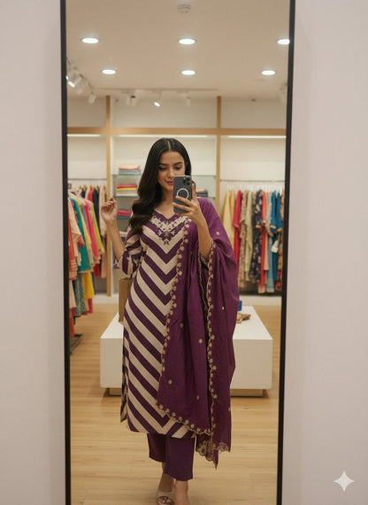 ATTRACTIVE PREMIUM CHANDERI HANDWORK SUIT SET