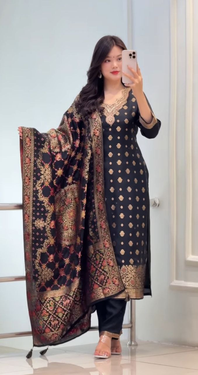 VERY CHARMING PURE KANJIVARAM SUIT SET WITH ZAR WEAVING