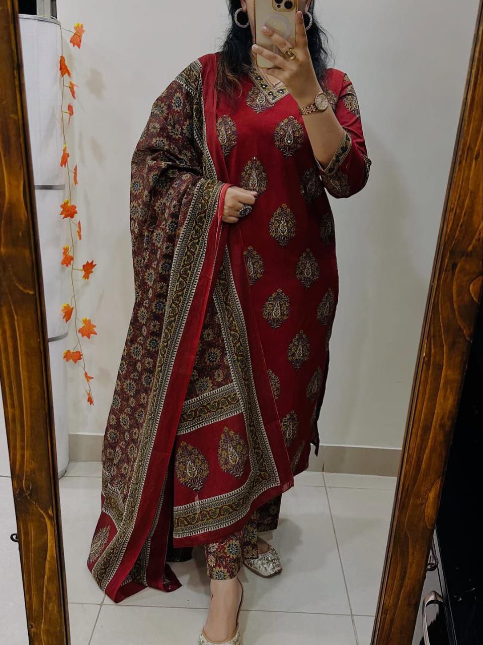Red Mul Cotton Suit Adorned with Elegant Embroidery