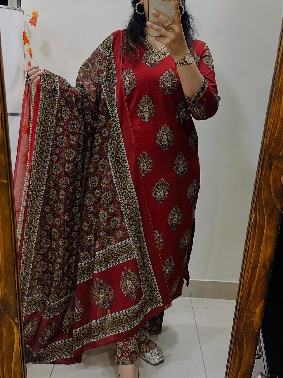 Red Mul Cotton Suit Adorned with Elegant Embroidery