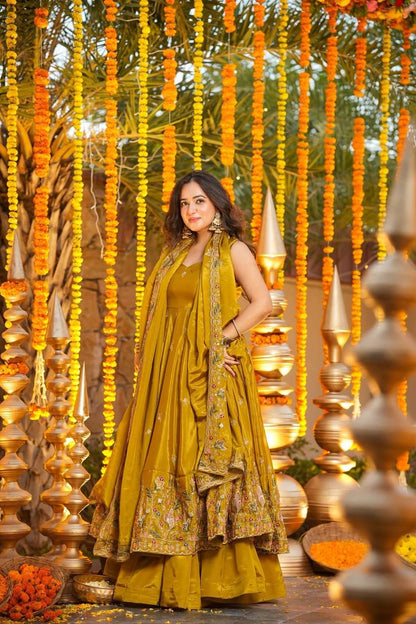 Designer Heavy Crepe Silk Anarkali Suit Set