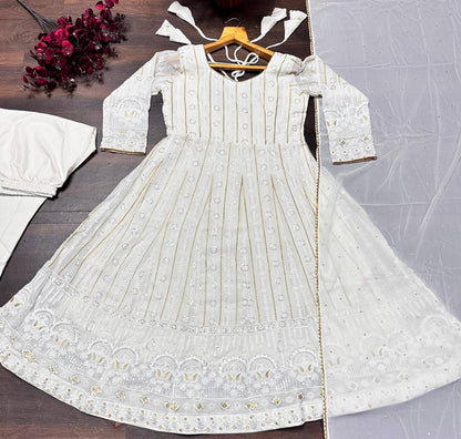 Lakhnavi Embroidered Work Anarkali Suit Set  SET [3 PCS]