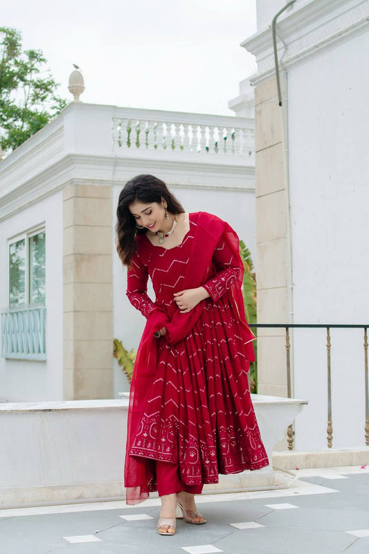 Liksha's Beutifull and Premium Anarkali Suit Set