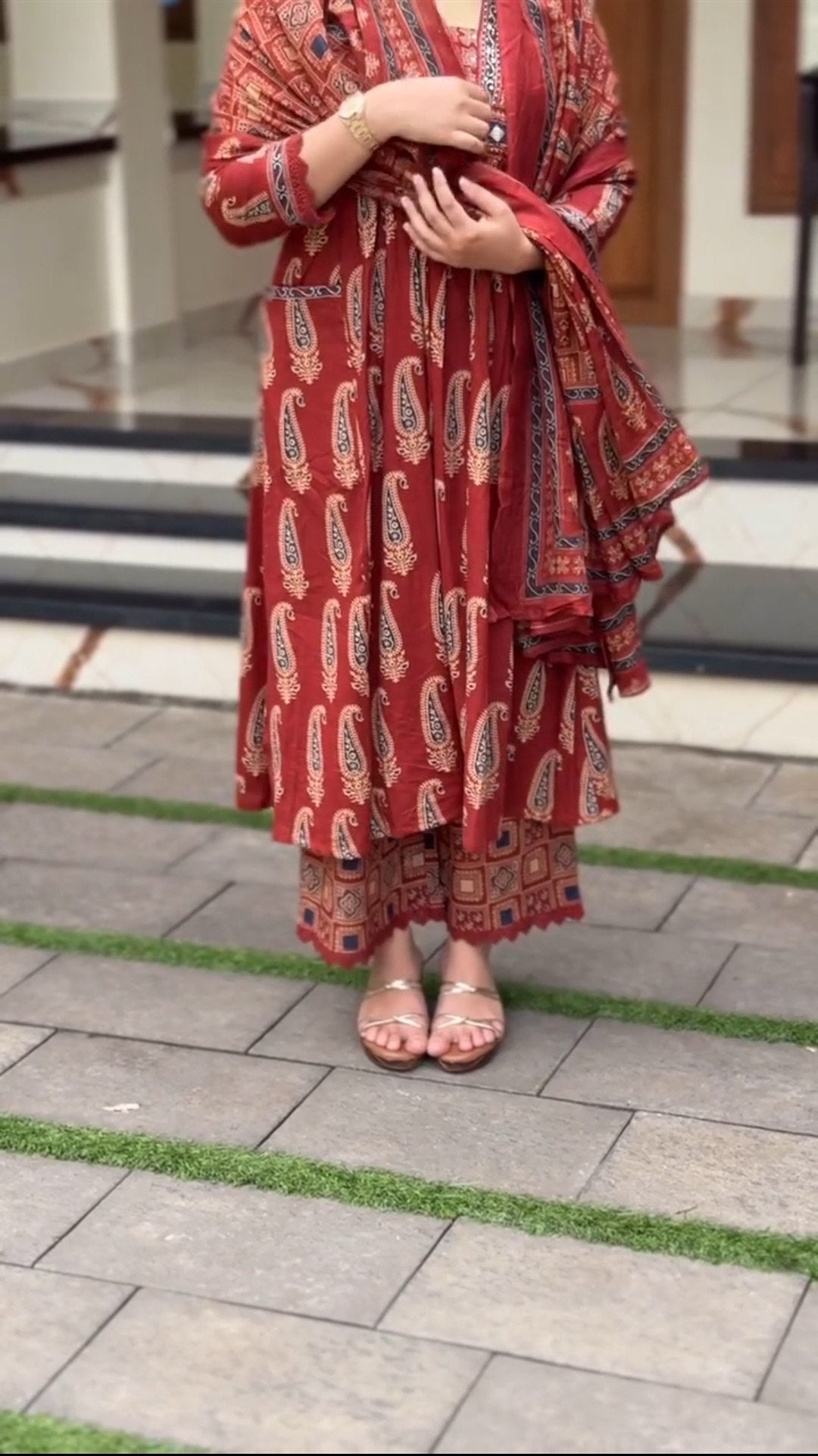 VERY BEAUTIFUL PURE COTTON AJARAKH SUIT SET