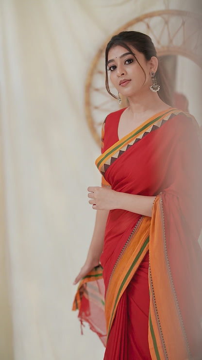 Red Handloom Narayanpet Pure Cotton Saree With Blouse