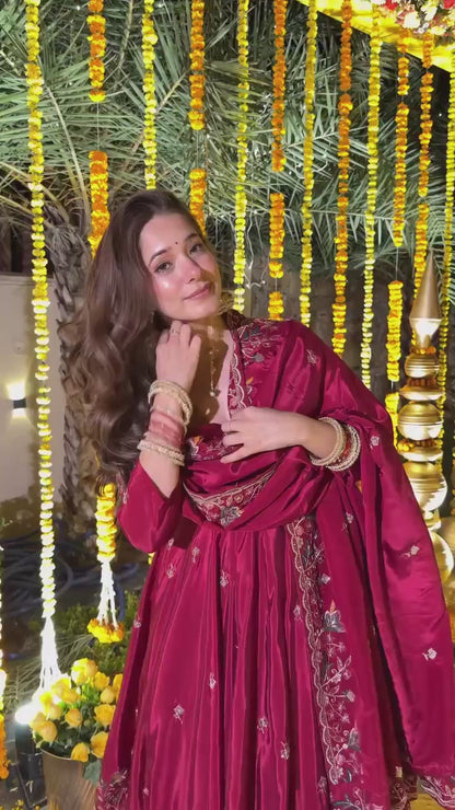 Very Gorgeous Designer Heavy Crepe Silk Anarkali Suit Set